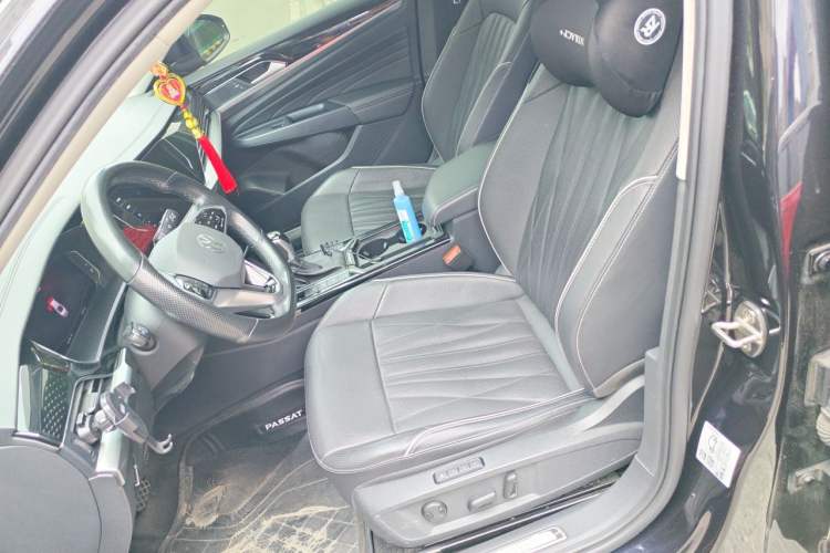 Used Volkswagen Passat New Energy 2022 430 PHEV Hybrid Luxury Edition Left Front Seat