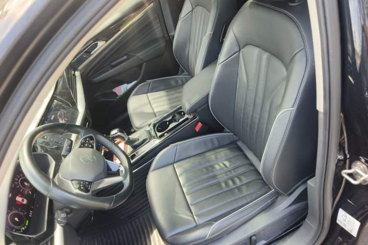Used Volkswagen Passat New Energy 2022 430 PHEV Hybrid Elite Edition Left Front Seat