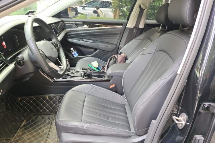 Used Volkswagen Passat New Energy 2022 430 PHEV Hybrid Elite Edition Left Front Seat