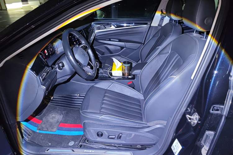 Used Volkswagen Passat New Energy 2022 430 PHEV Hybrid Elite Edition Left Front Seat