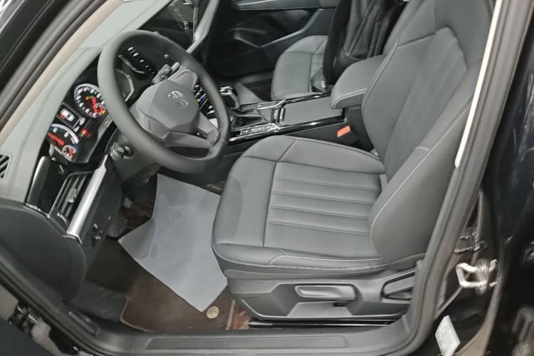 Used Volkswagen Passat New Energy 2022 430 PHEV Hybrid Business Edition Left Front Seat