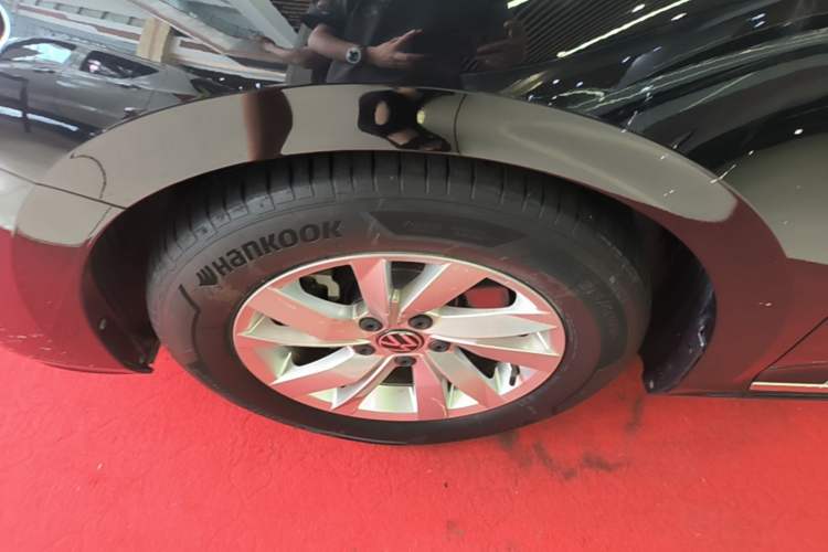 Used Volkswagen Passat New Energy 2022 430 PHEV Hybrid Business Edition Left Front Wheel Hub