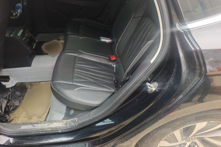 Used Volkswagen Passat New Energy 2022 430 PHEV Hybrid Luxury Edition Left Rear Seat