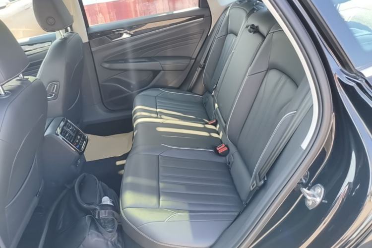 Used Volkswagen Passat New Energy 2022 430 PHEV Hybrid Elite Edition Left Rear Seat