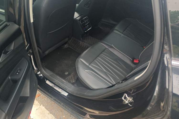 Used Volkswagen Passat New Energy 2022 430 PHEV Hybrid Luxury Edition Left Rear Seat