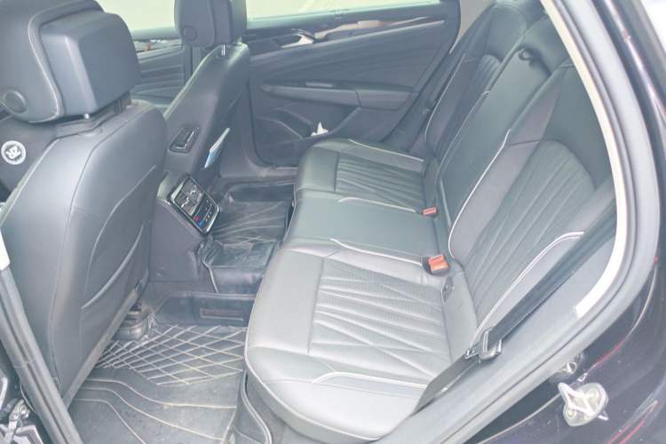 Used Volkswagen Passat New Energy 2022 430 PHEV Hybrid Luxury Edition Left Rear Seat