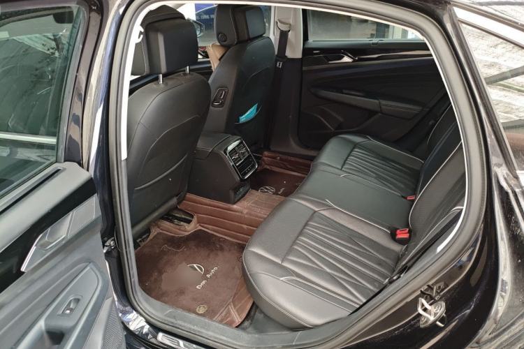 Used Volkswagen Passat New Energy 2022 430 PHEV Hybrid Luxury Edition Left Rear Seat