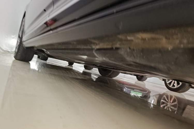 Used Volkswagen Passat New Energy 2022 Revised Version 430 PHEV Hybrid Elite Edition Left Side Sill