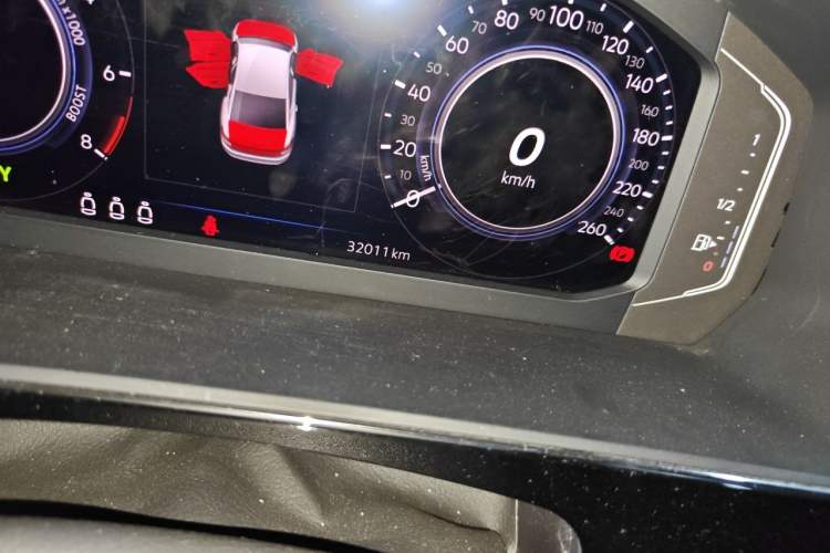 Used Volkswagen Passat New Energy 2022 430 PHEV Hybrid Luxury Edition Odometer Close Up
