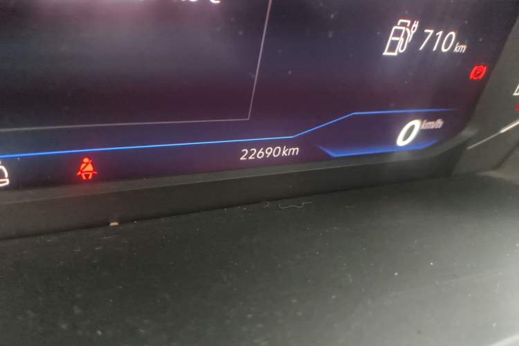 Used Volkswagen Passat New Energy 2022 430 PHEV Hybrid Luxury Edition Odometer Close Up