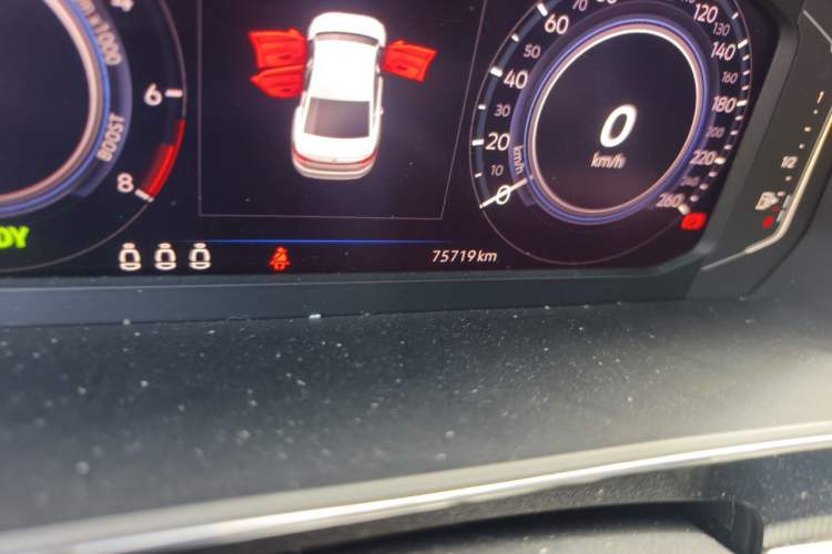 Used Volkswagen Passat New Energy 2022 430 PHEV Hybrid Elite Edition Odometer Close Up