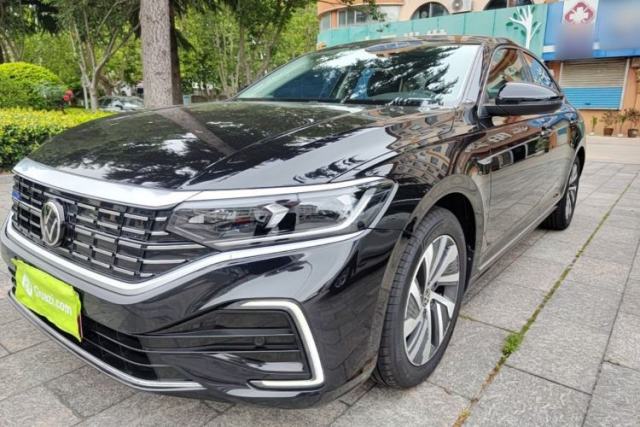 Ojetý Volkswagen Passat New Energy 2022 430 PHEV Hybrid Elite Edition
