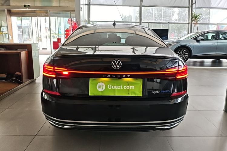 Used Volkswagen Passat New Energy 2022 430 PHEV Hybrid Elite Edition Rear