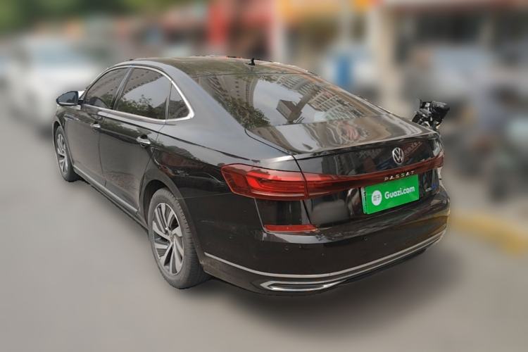 Used Volkswagen Passat New Energy 2022 430 PHEV Hybrid Luxury Edition Rear Left 45 Deg