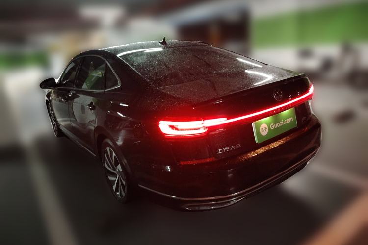 Used Volkswagen Passat New Energy 2022 430 PHEV Hybrid Luxury Edition Rear Left 45 Deg