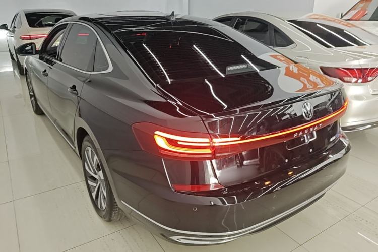 Used Volkswagen Passat New Energy 2022 Revised Version 430 PHEV Hybrid Elite Edition Rear Left 45 Deg
