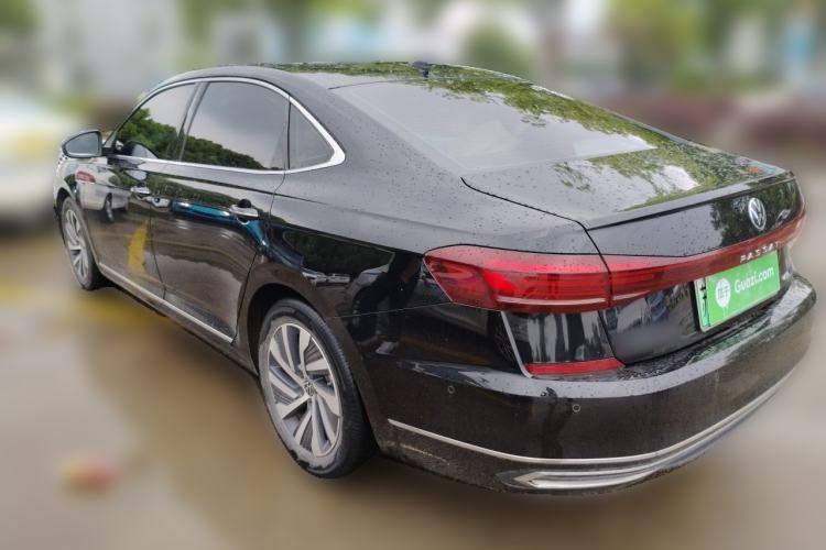 Used Volkswagen Passat New Energy 2022 430 PHEV Hybrid Luxury Edition Rear Left 45 Deg