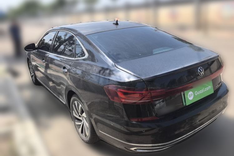 Used Volkswagen Passat New Energy 2022 430 PHEV Hybrid Luxury Edition Rear Left 45 Deg