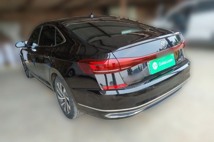 Used Volkswagen Passat New Energy 2022 430 PHEV Hybrid Luxury Edition Rear Left 45 Deg