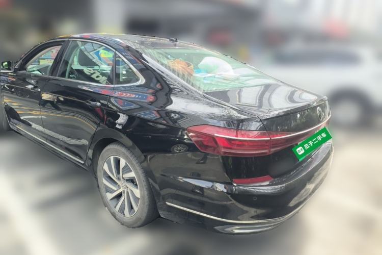 Used Volkswagen Passat New Energy 2022 430 PHEV Hybrid Elite Edition Rear Left 45 Deg
