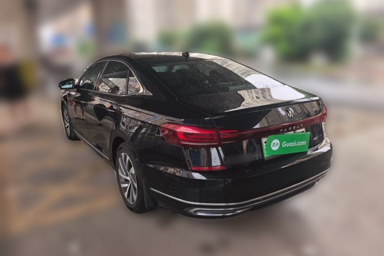 Used Volkswagen Passat New Energy 2022 430 PHEV Hybrid Luxury Edition Rear Left 45 Deg