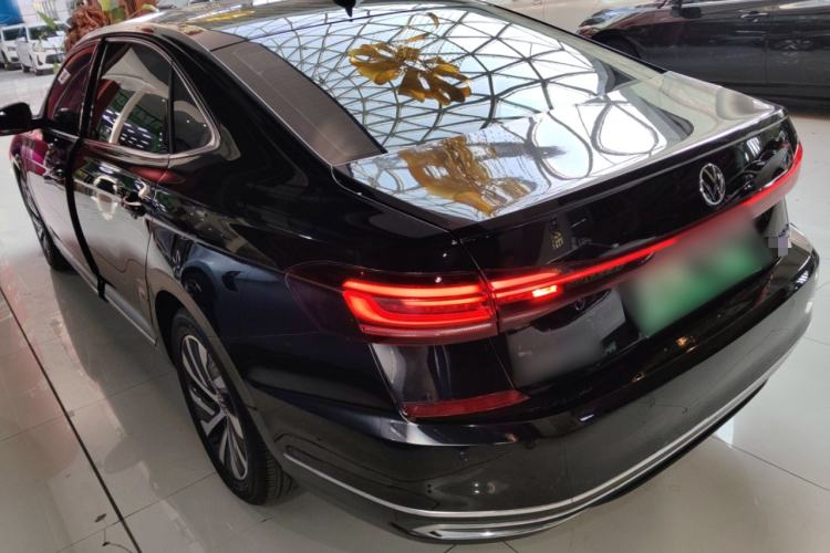 Used Volkswagen Passat New Energy 2022 430 PHEV Hybrid Elite Edition Rear Left 45 Deg