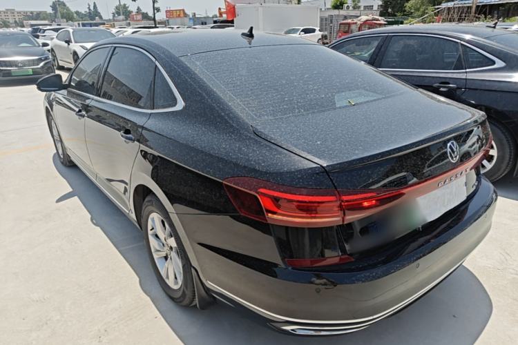 Used Volkswagen Passat New Energy 2022 430 PHEV Hybrid Business Edition Rear Left 45 Deg