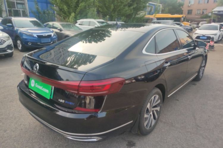 Used Volkswagen Passat New Energy 2022 430 PHEV Hybrid Luxury Edition Rear Right 45 Deg