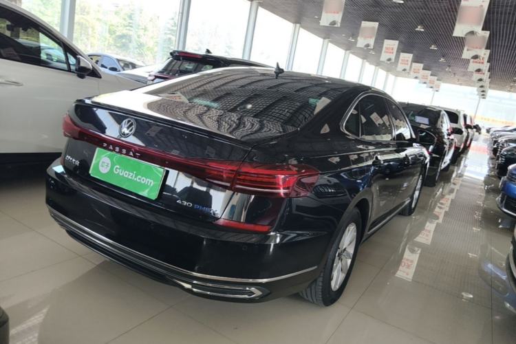 Used Volkswagen Passat New Energy 2022 430 PHEV Hybrid Business Edition Rear Right 45 Deg