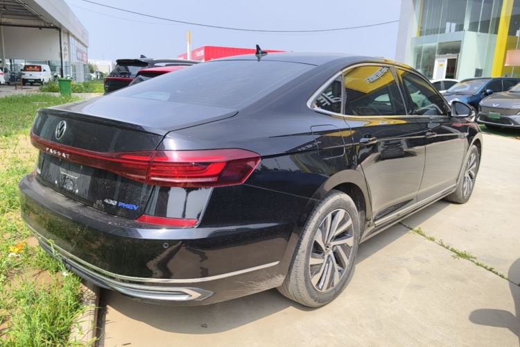 Used Volkswagen Passat New Energy 2022 430 PHEV Hybrid Elite Edition Rear Right 45 Deg