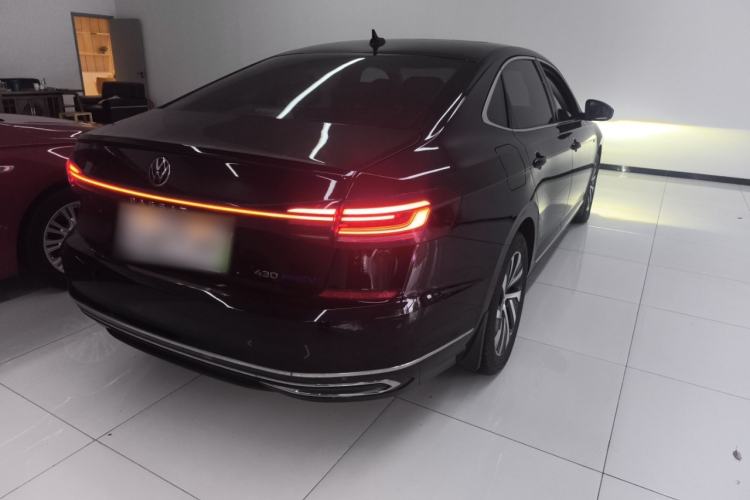 Used Volkswagen Passat New Energy 2022 430 PHEV Hybrid Elite Edition Rear Right 45 Deg