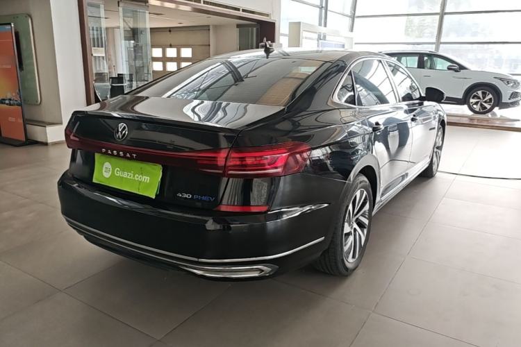 Used Volkswagen Passat New Energy 2022 Revised Version 430 PHEV Hybrid Elite Edition Rear Right 45 Deg