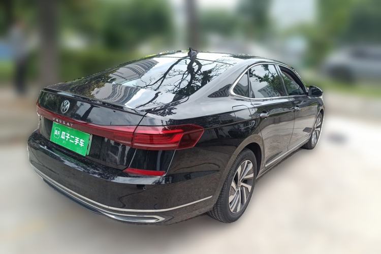 Used Volkswagen Passat New Energy 2022 430 PHEV Hybrid Luxury Edition Rear Right 45 Deg