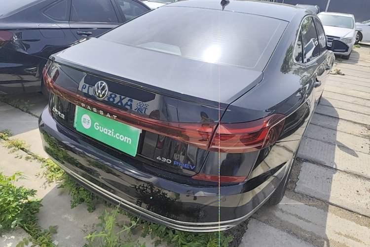 Used Volkswagen Passat New Energy 2022 430 PHEV Hybrid Business Edition Rear Right 45 Deg