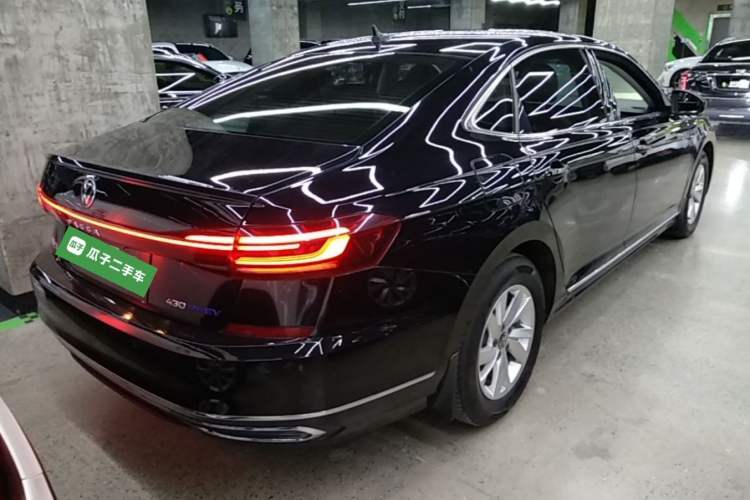 Used Volkswagen Passat New Energy 2022 430 PHEV Hybrid Business Edition Rear Right 45 Deg