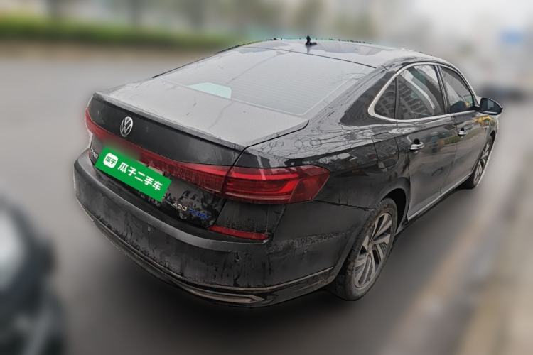 Used Volkswagen Passat New Energy 2022 430 PHEV Hybrid Luxury Edition Rear Right 45 Deg