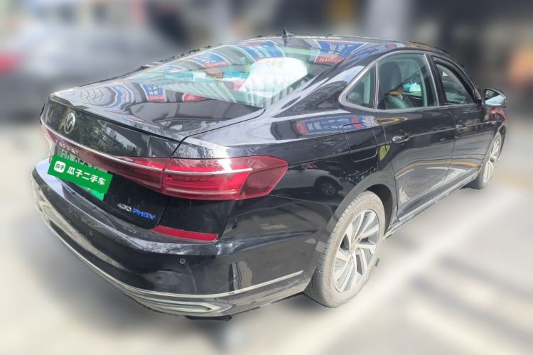 Used Volkswagen Passat New Energy 2022 430 PHEV Hybrid Elite Edition Rear Right 45 Deg
