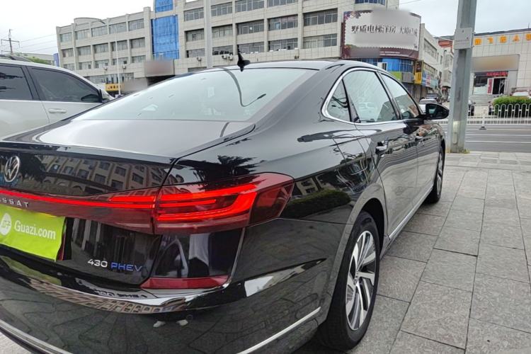 Used Volkswagen Passat New Energy 2022 430 PHEV Hybrid Elite Edition Rear Right 45 Deg