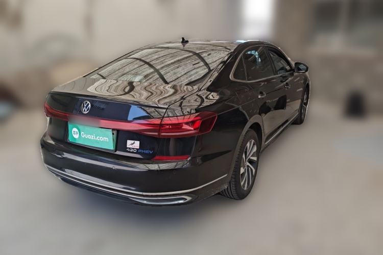 Used Volkswagen Passat New Energy 2022 430 PHEV Hybrid Luxury Edition Rear Right 45 Deg