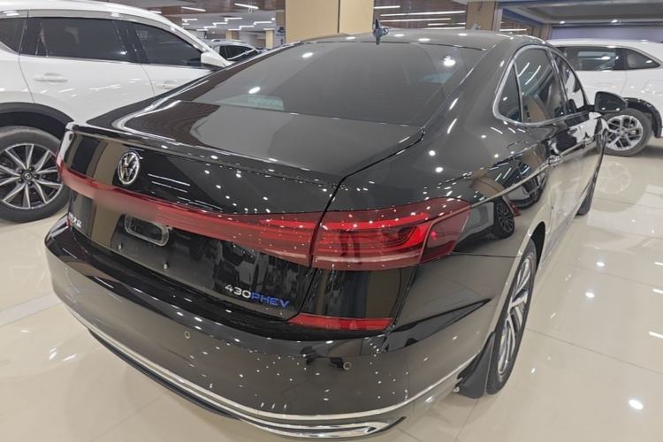 Used Volkswagen Passat New Energy 2022 Revised Version 430 PHEV Hybrid Elite Edition Rear Right 45 Deg