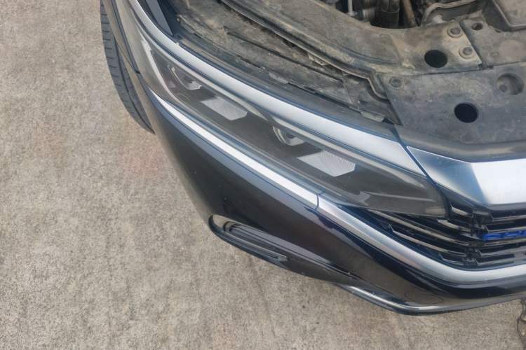 Used Volkswagen Passat New Energy 2022 430 PHEV Hybrid Luxury Edition Right Front Headlight
