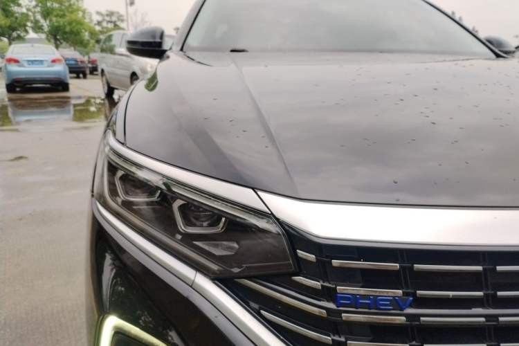 Used Volkswagen Passat New Energy 2022 430 PHEV Hybrid Luxury Edition Right Front Headlight