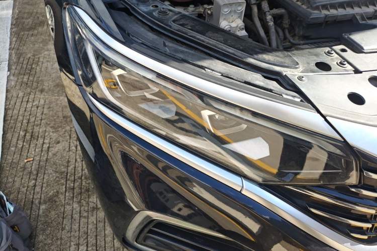 Used Volkswagen Passat New Energy 2022 430 PHEV Hybrid Luxury Edition Right Front Headlight