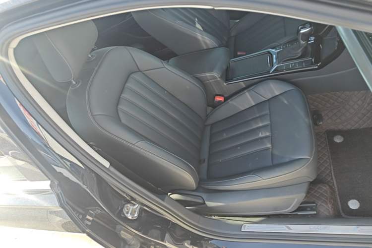 Used Volkswagen Passat New Energy 2022 430 PHEV Hybrid Business Edition Right Front Seat
