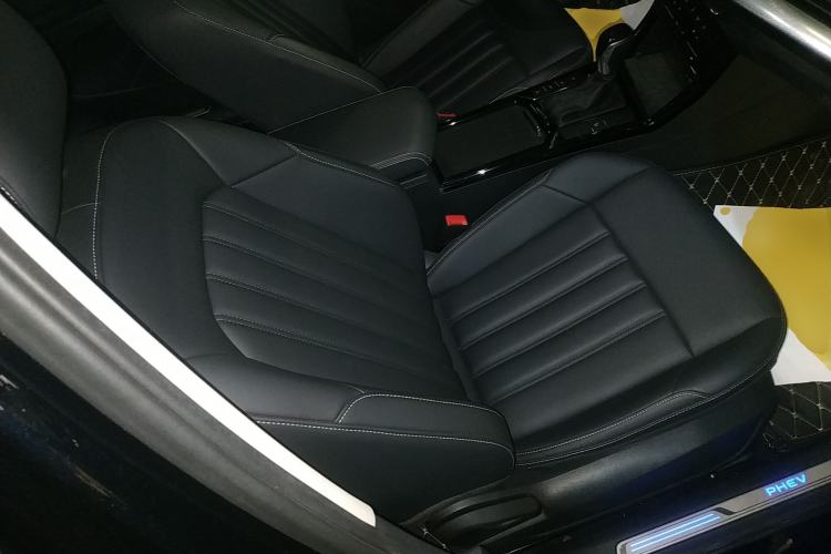 Used Volkswagen Passat New Energy 2022 430 PHEV Hybrid Business Edition Right Front Seat