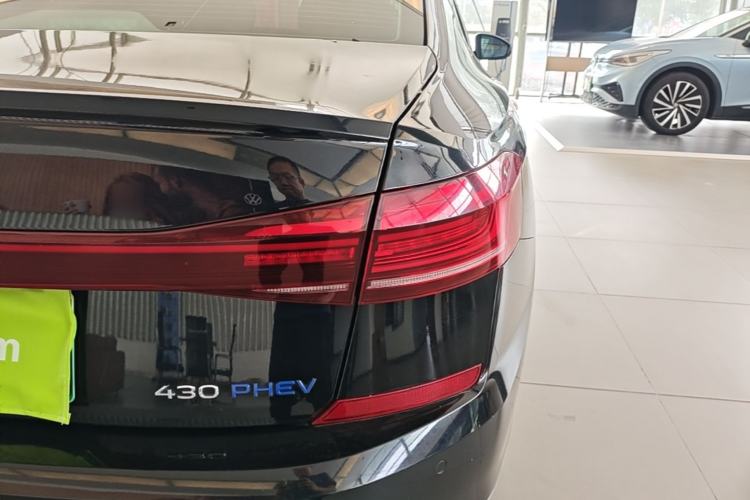 Used Volkswagen Passat New Energy 2022 430 PHEV Hybrid Elite Edition Right Rear Taillight