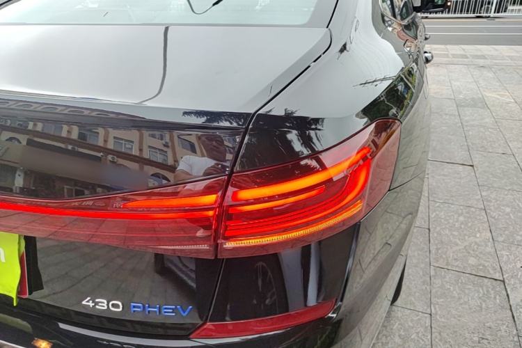 Used Volkswagen Passat New Energy 2022 430 PHEV Hybrid Elite Edition Right Rear Taillight