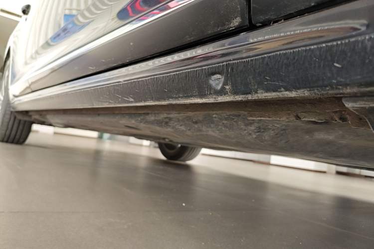 Used Volkswagen Passat New Energy 2022 Revised Version 430 PHEV Hybrid Elite Edition Right Side Sill