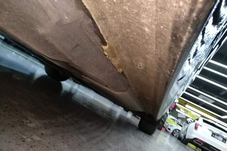 Used Volkswagen Passat New Energy 2022 430 PHEV Hybrid Business Edition Right Side Sill