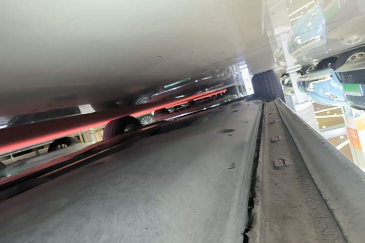 Used Volkswagen Passat New Energy 2022 430 PHEV Hybrid Business Edition Right Side Sill